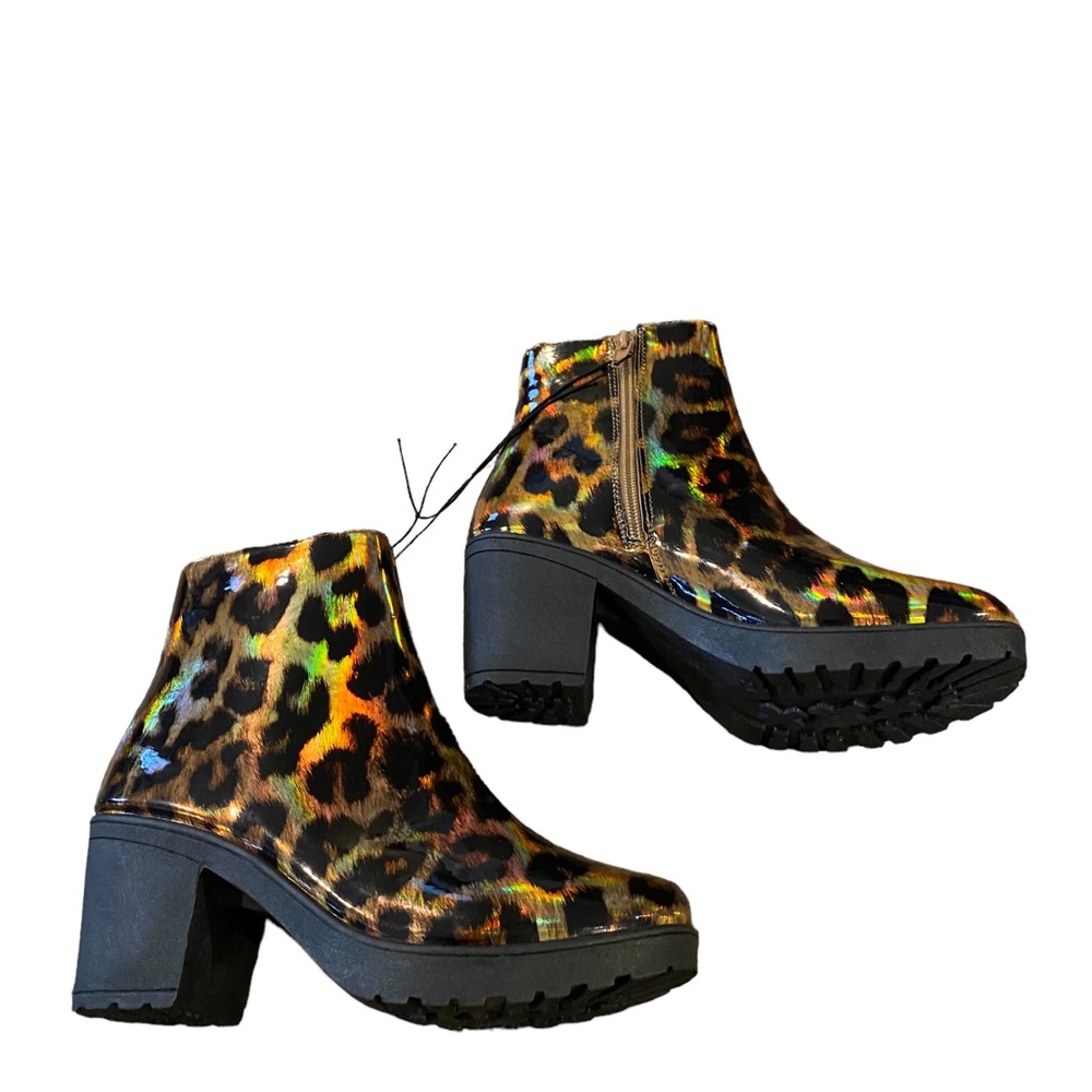 Amanda Blue Animal Print Leopard Boots Size 7 NEW